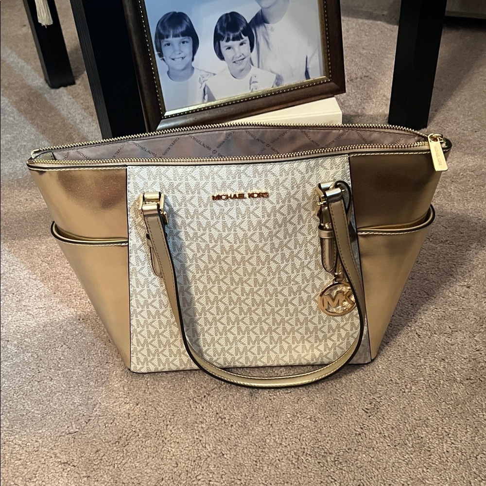 Michael Kors Gold and White Signature Tote